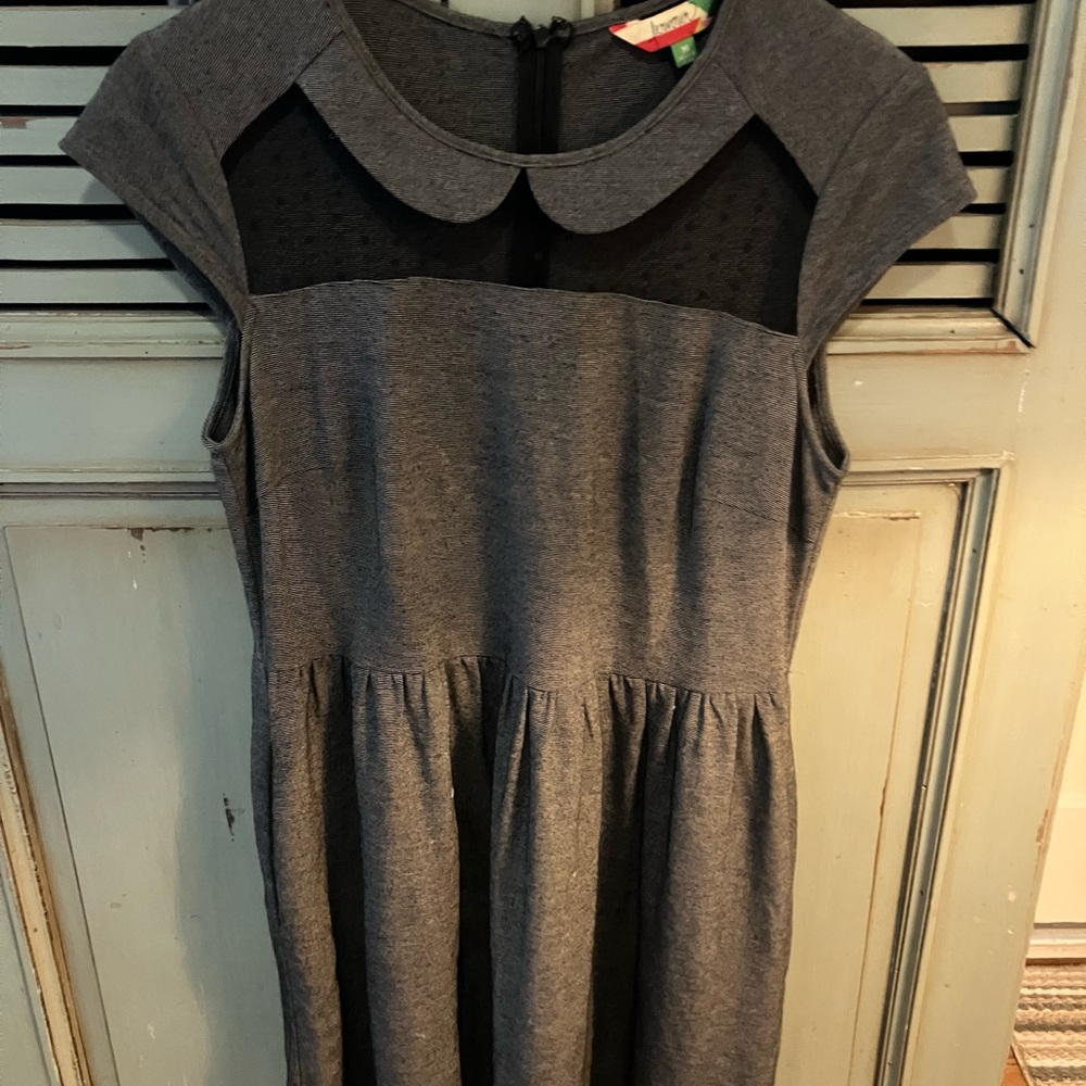 ModCloth Fervour Cap sleeve Gray and black Dress